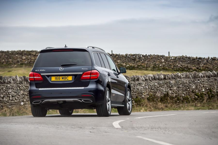  Mercedes-Benz GLS350d 4Matic AMG Line 2016 года  (UK) (фото 6 из 28)